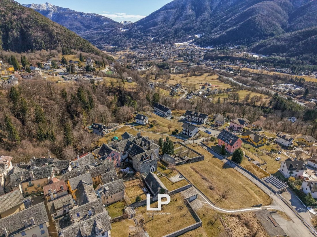 Villa in Craveggia, Piedmont, Italy 1 - 17348766