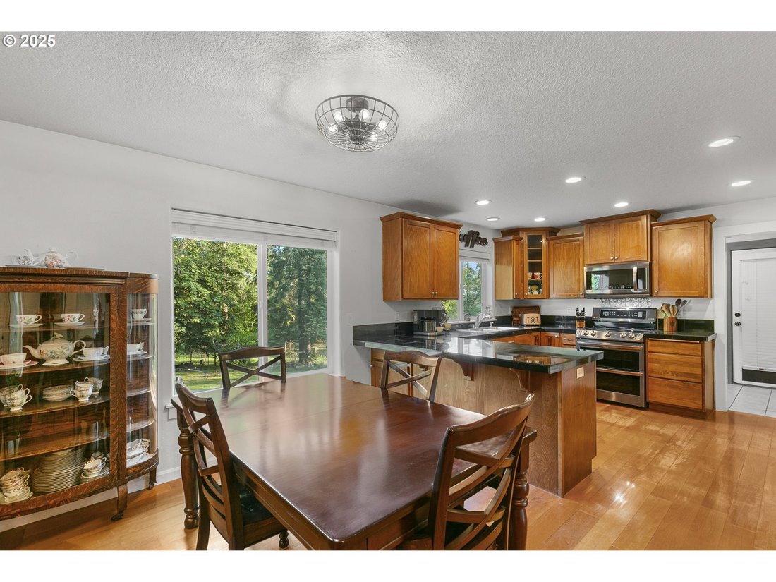 House in La Center, Washington, United States 5 - 17351180