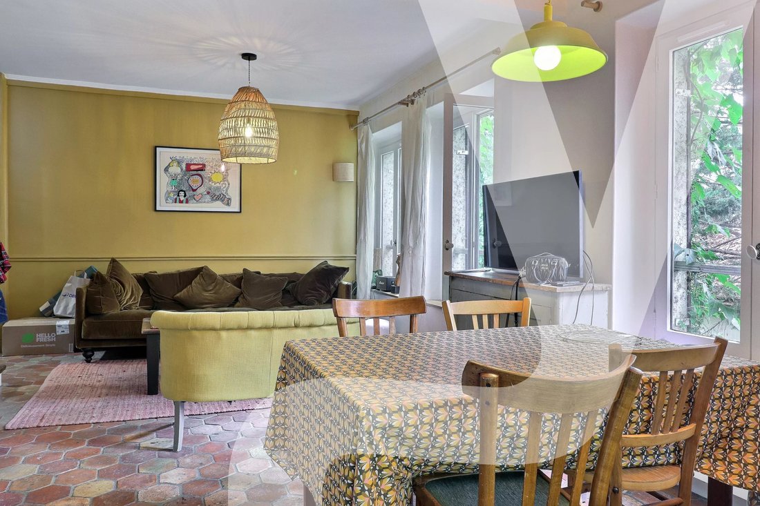 House in Arrondissement of Bobigny, Ile-de-France, France 5 - 17348668