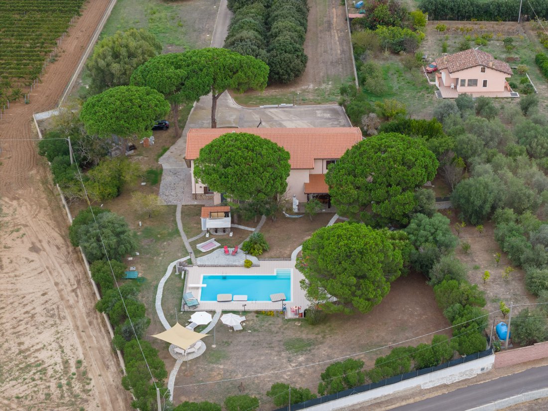 Villa in Sorso, Sardinia, Italy 2 - 17353806