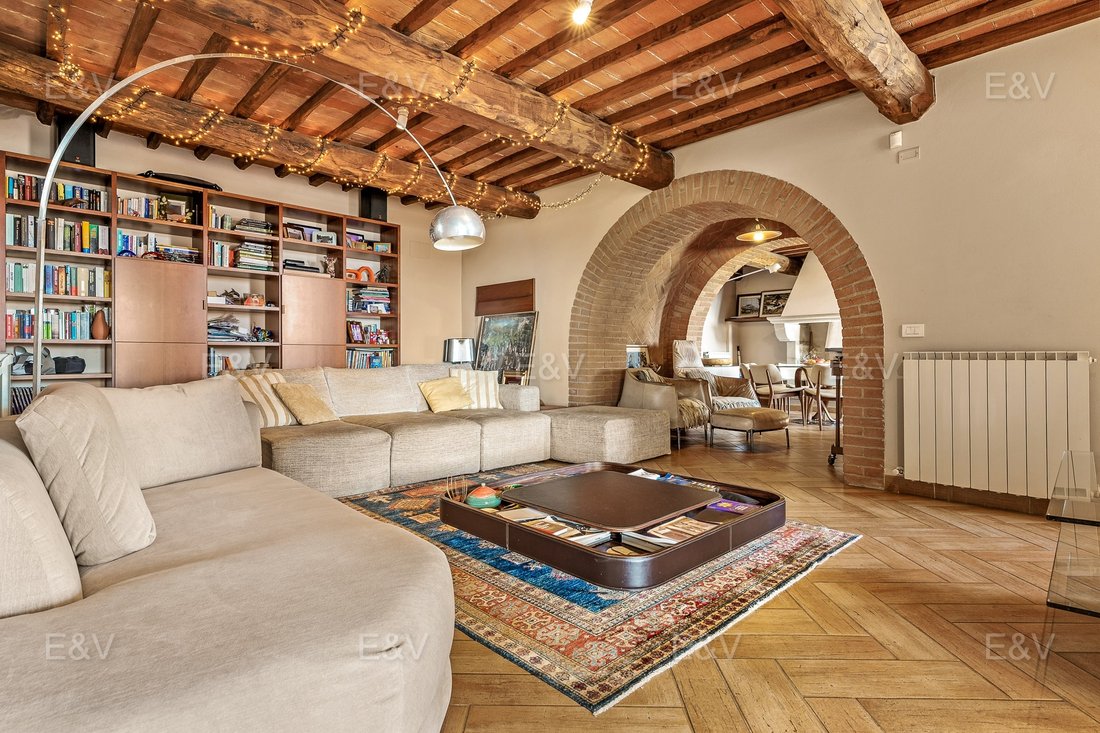 Villa in Center, Arezzo, Tuscany 4 - 17354931