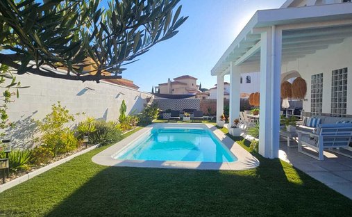 Villa in Ayamonte, Andalusien, Spanien 1
