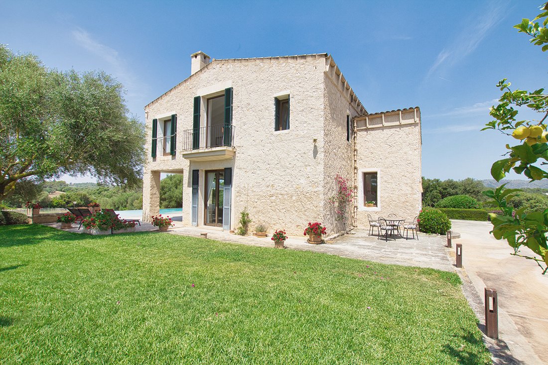 Finca in Sant Llorenc des Cardassar, Balearic Islands, Spain 4 - 17355763