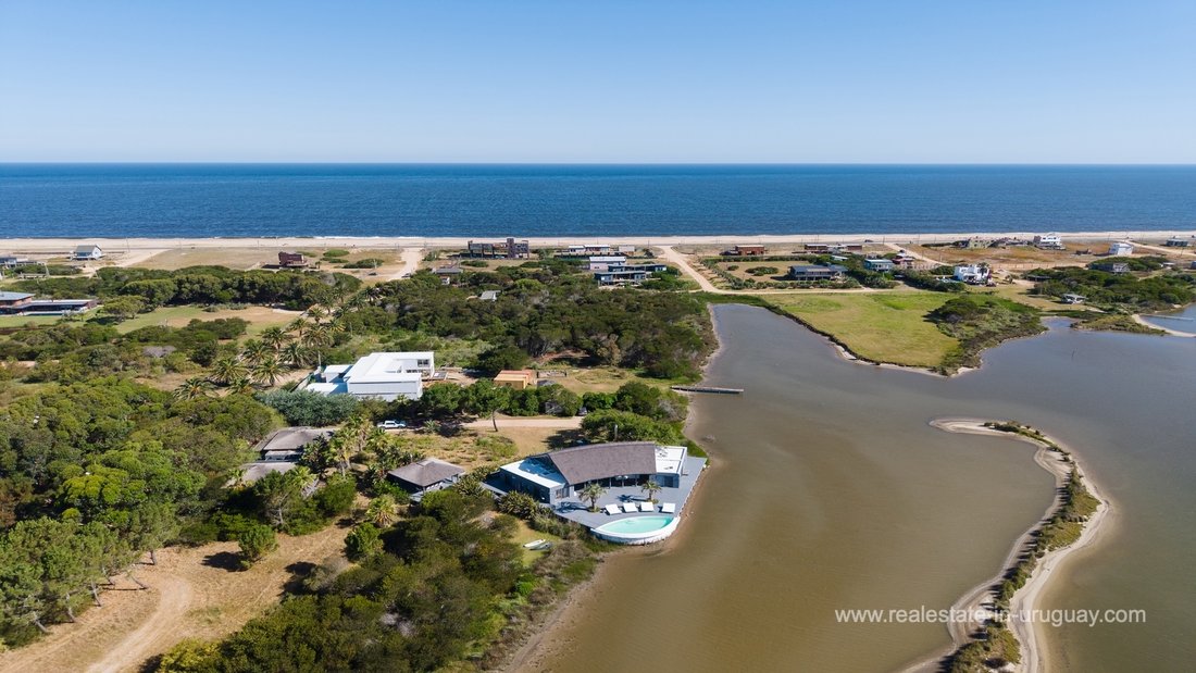 House in José Ignacio, Maldonado Department, Uruguay 2 - 17355844