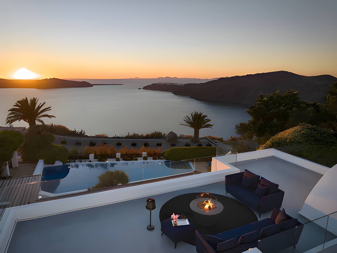 Villa in Thira, Aegean, Greece 4 - 17365927