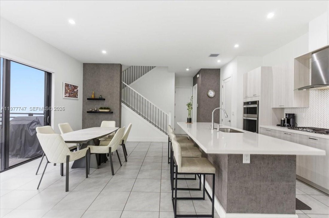 House in Miami Springs, Florida, United States 4 - 17360441
