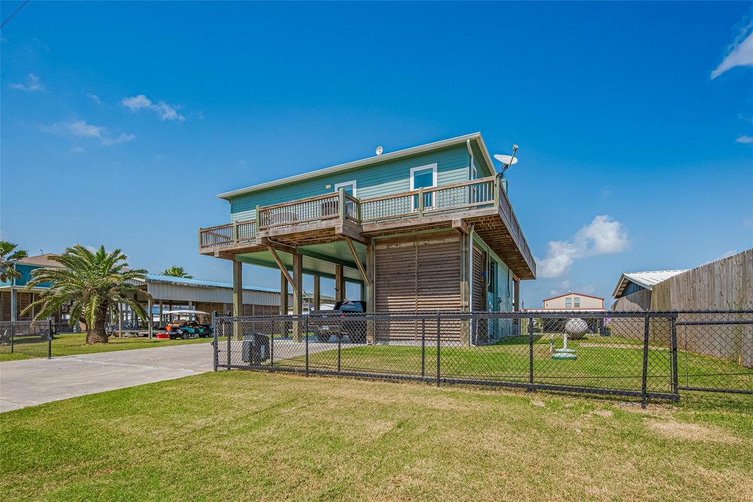 House in Bolivar Peninsula, Texas, United States 1 - 17356730