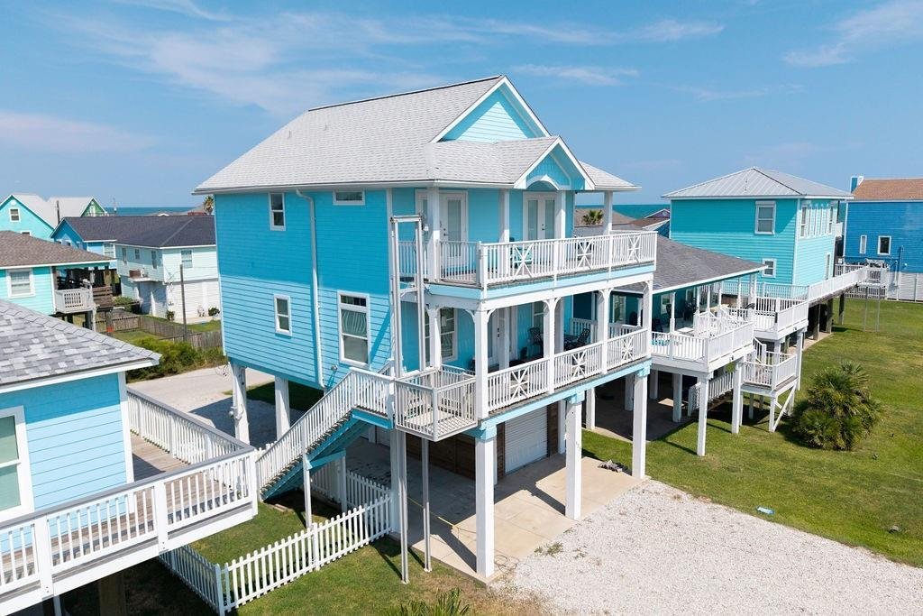 House in Freeport, Texas, United States 2 - 17366994