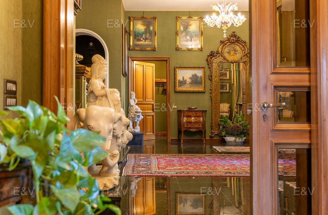Villa in Corciano, Umbria, Italy 3 - 16621279