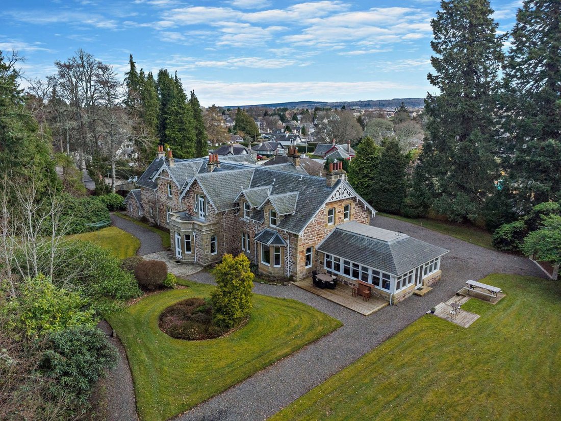 House in Highland, Scotland 2 - 17356544