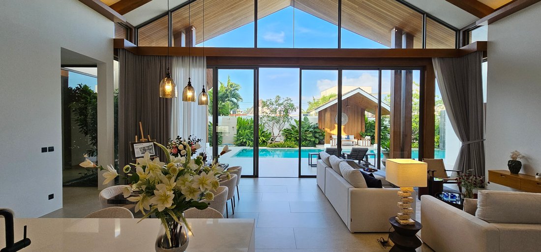 Villa in Choeng Thale, Phuket, Thailand 1 - 17362775