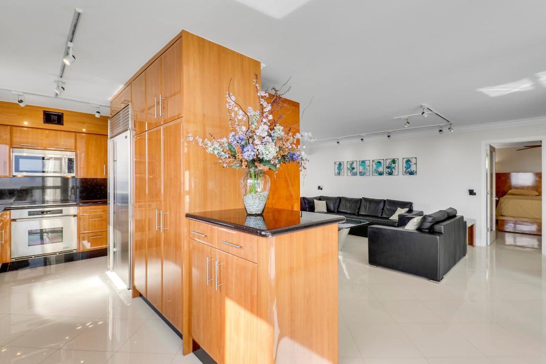 Condo in Riviera Beach, Florida, United States 3 - 17360636