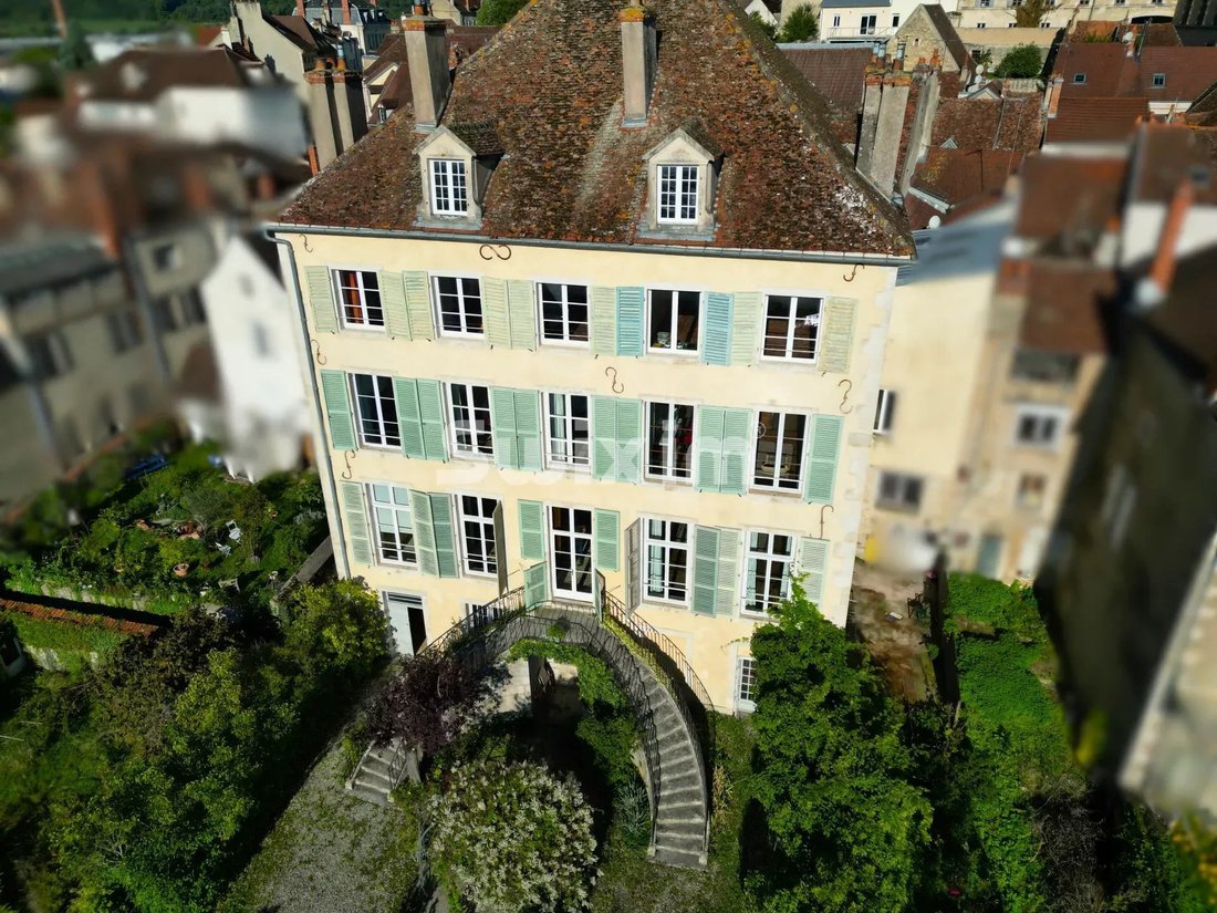 Casa a Centro-Usines, Crepand, Francia 1 - 16771016