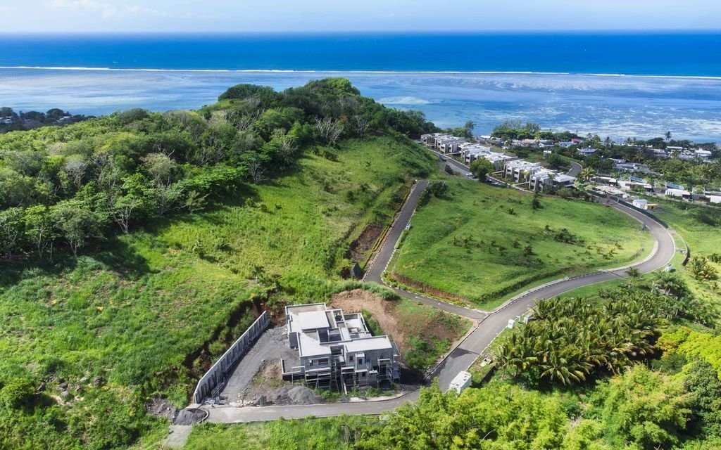 Land in Le Morne Brabant, Rivière Noire District, Mauritius 2 - 17369923