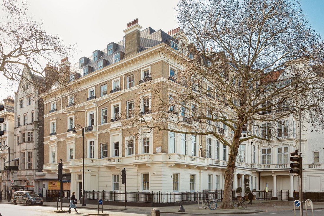 Apartment in South Kensington, Kensington And Chelsea, England 4 - 17359046