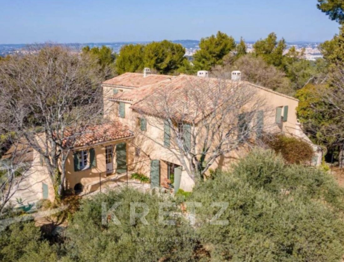 Villa in Grand Sud- Aix la Duranne, Aix-en-Provence, France 1 - 16543200