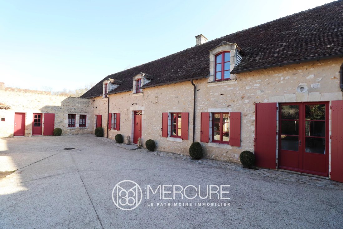 Estate in Saint-Pierre-de-Maille, Nouvelle-Aquitaine, France 2 - 12614280