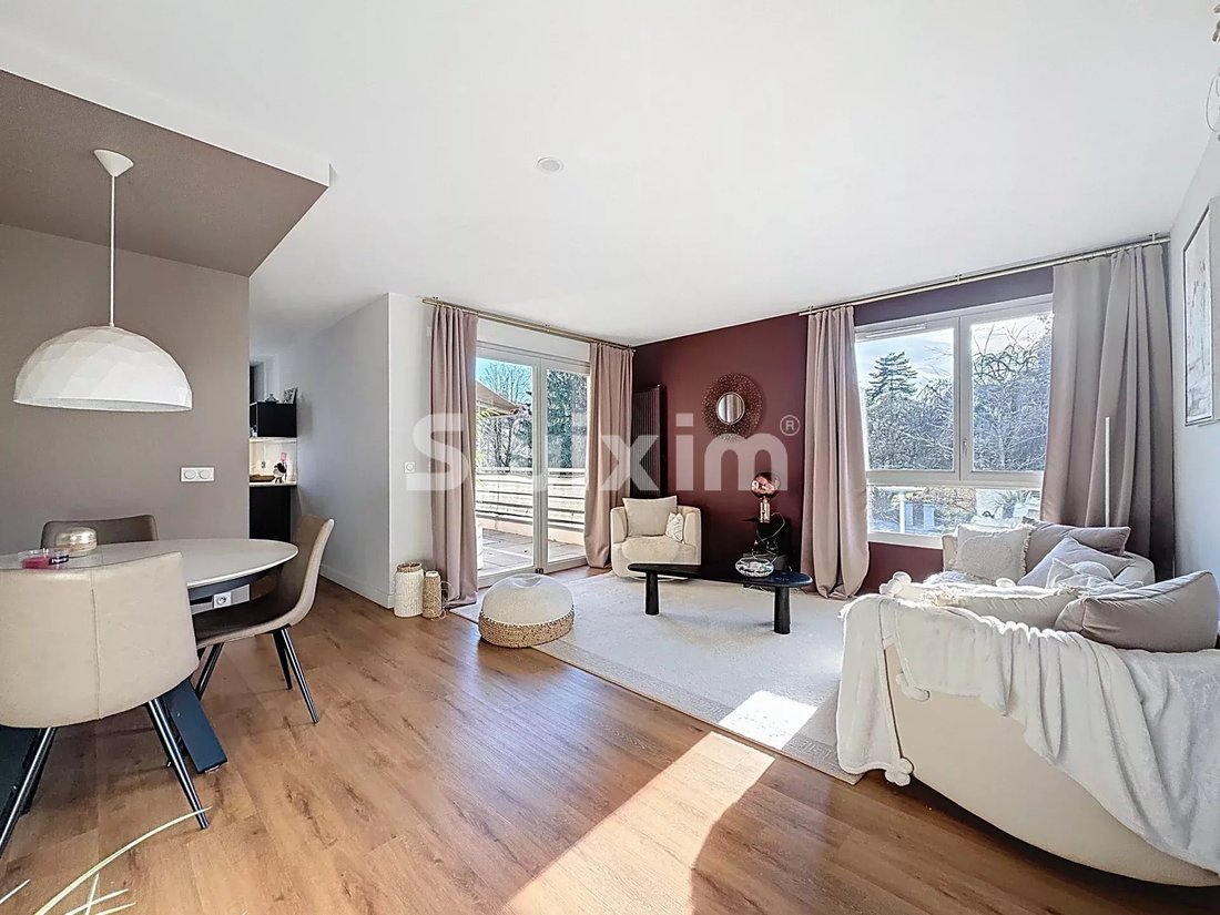 Apartment in Divonne-les-Bains, Auvergne-Rhône-Alpes, France 3 - 14991764