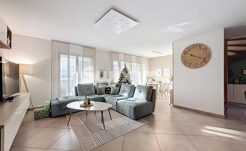 Apartment in Prévessin-Moëns, Auvergne-Rhône-Alpes, France 1
