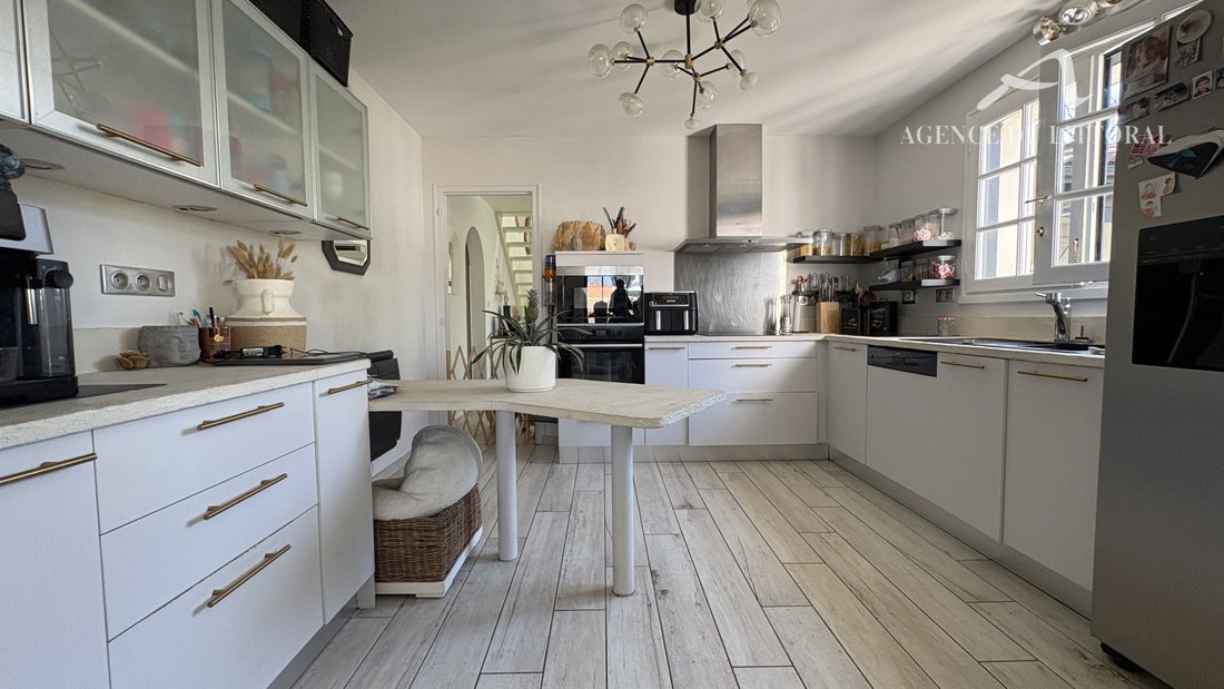 Estate in Nord Est, Andernos-les-Bains, France 5 - 17367089