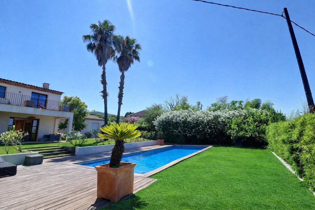 Villa in Zone Ouest Urbaine, Saint-Tropez, France 2 - 17358202