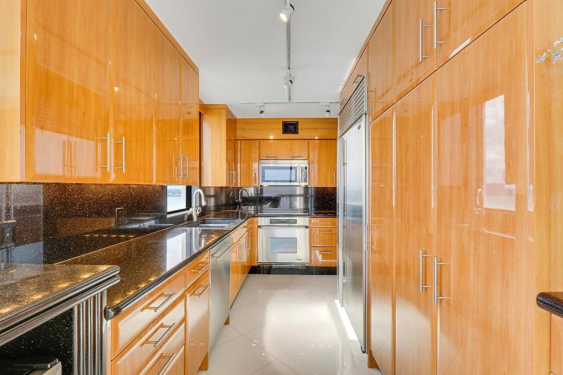 Condo in Riviera Beach, Florida, United States 4 - 17360636