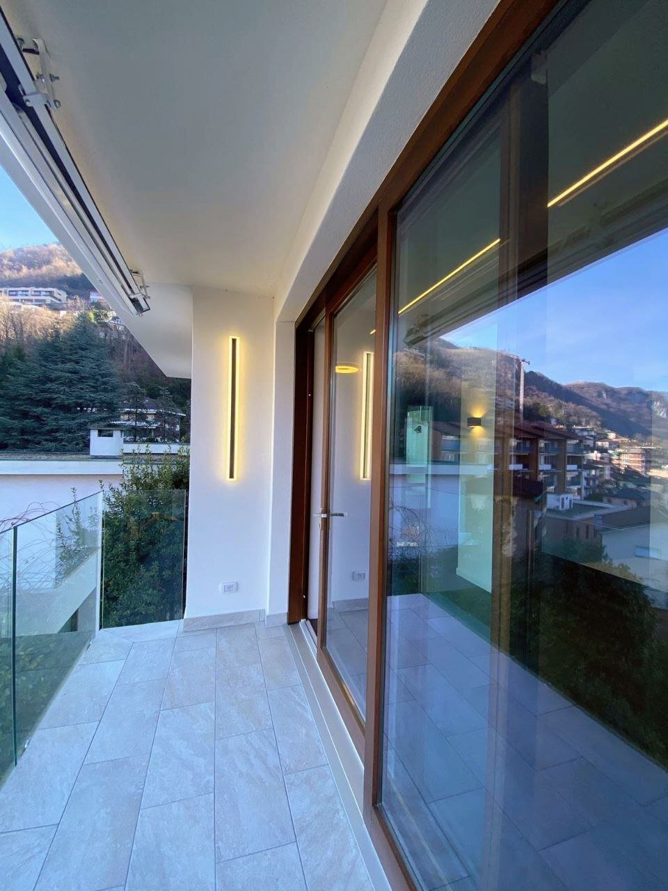 Villa in Campione d'Italia, Lombardy, Italy 5 - 17357437