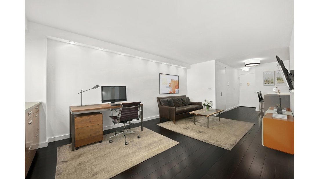Co Op in New York, New York, United States 5 - 17360327