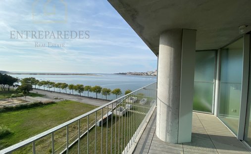 Apartment in Santa Marinha e Sao Pedro da Afurada, Porto District, Portugal 1