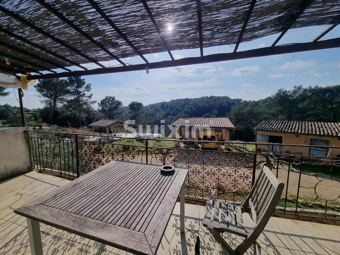 Estate in Flayosc, Provence-Alpes-Côte d'Azur, France 3 - 16029609
