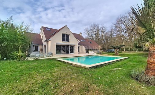 Casa en Ouest, Lamorlaye, Francia 1