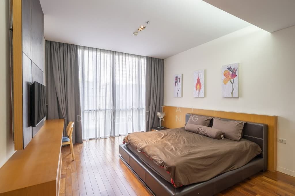 Condo in Khlong Toei, Krung Thep Maha Nakhon, Thailand 2 - 17369132