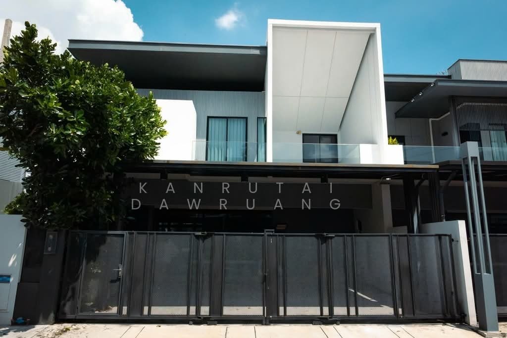 Townhouse in Bang Kaeo, Samut Prakan, Thailand 1 - 17368879