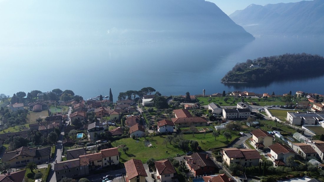 Land in Ossuccio, Lombardy, Italy 4 - 17357166