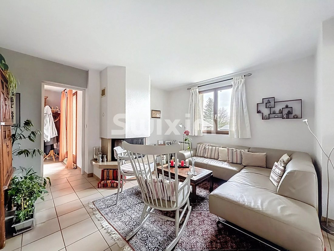 House in Divonne-les-Bains, Auvergne-Rhône-Alpes, France 4 - 16997119