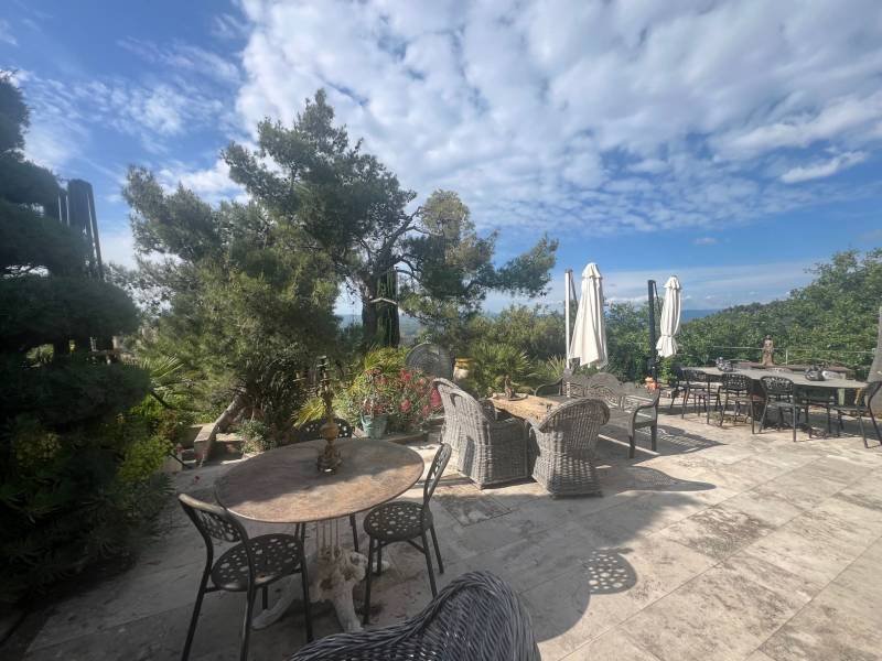Villa a Ménerbes, Provenza-Alpi-Costa Azzurra, Francia 5 - 17368059