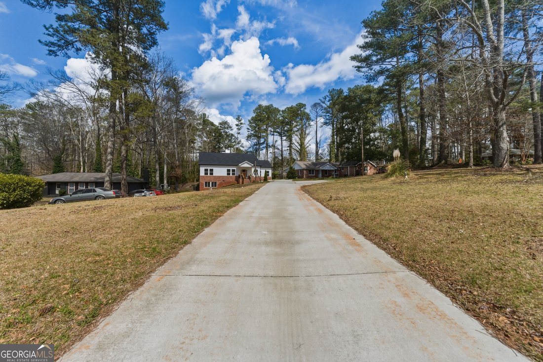 House in East Point, Georgia, United States 2 - 17228088