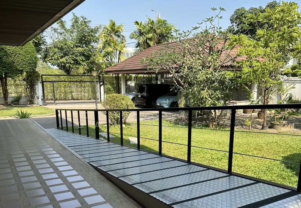 House in Hua Mak, Bangkok, Thailand 3 - 17368410