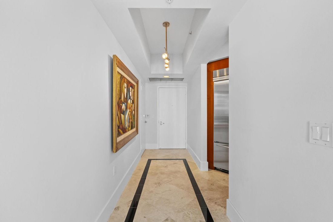 Condo in Fort Lauderdale, Florida, United States 2 - 17369604