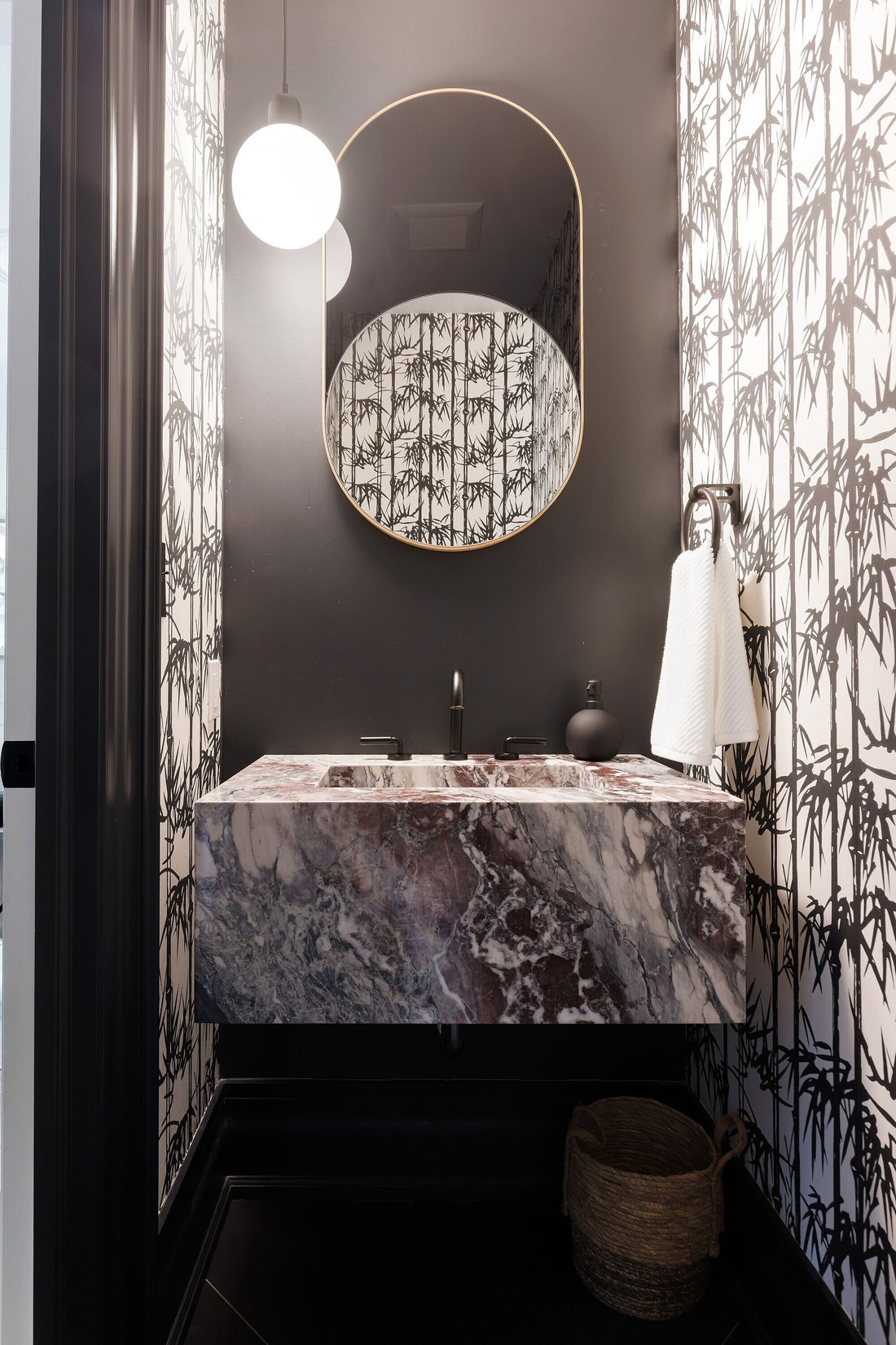 House in Toronto, Ontario, Canada 5 - 17364885