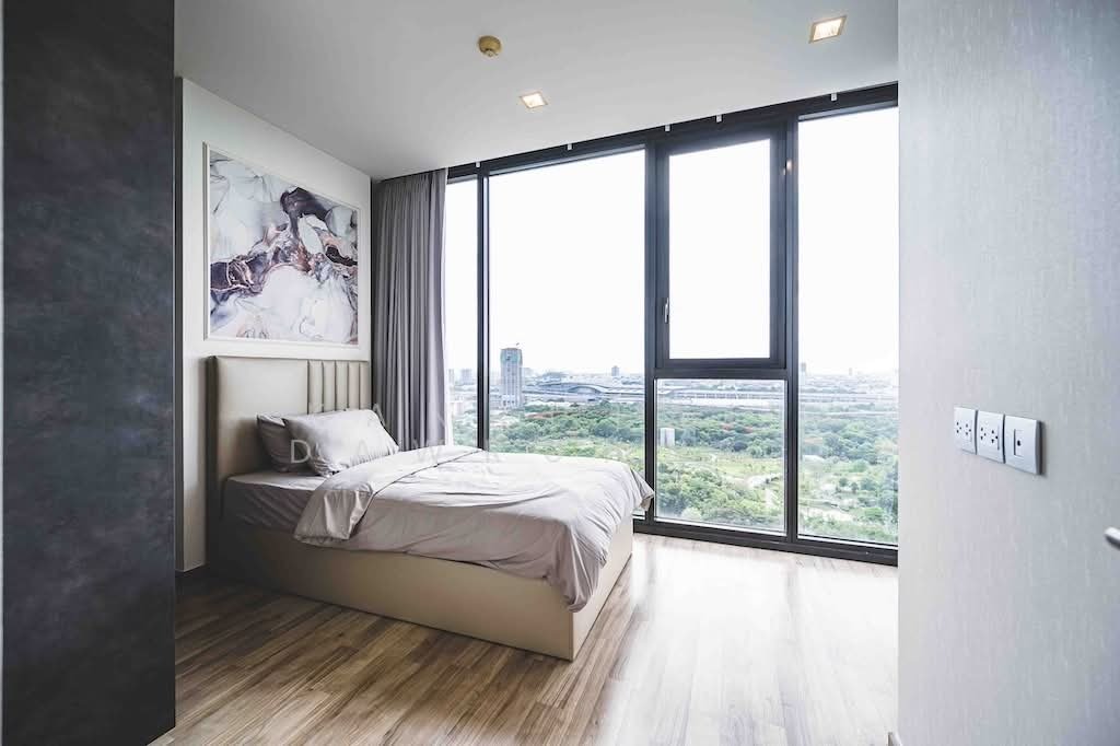 Condo in Chom Phon, Bangkok, Thailand 2 - 17369011