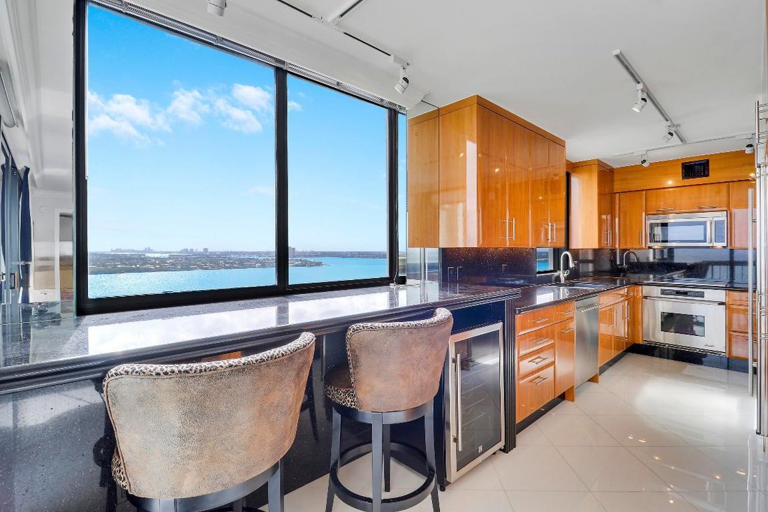 Condo in Riviera Beach, Florida, United States 5 - 17360636