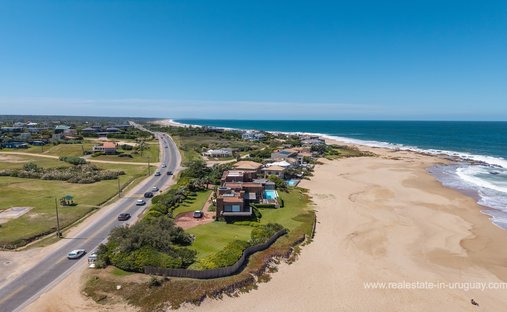 Villa a Manantiales, Dipartimento di Maldonado, Uruguay 1