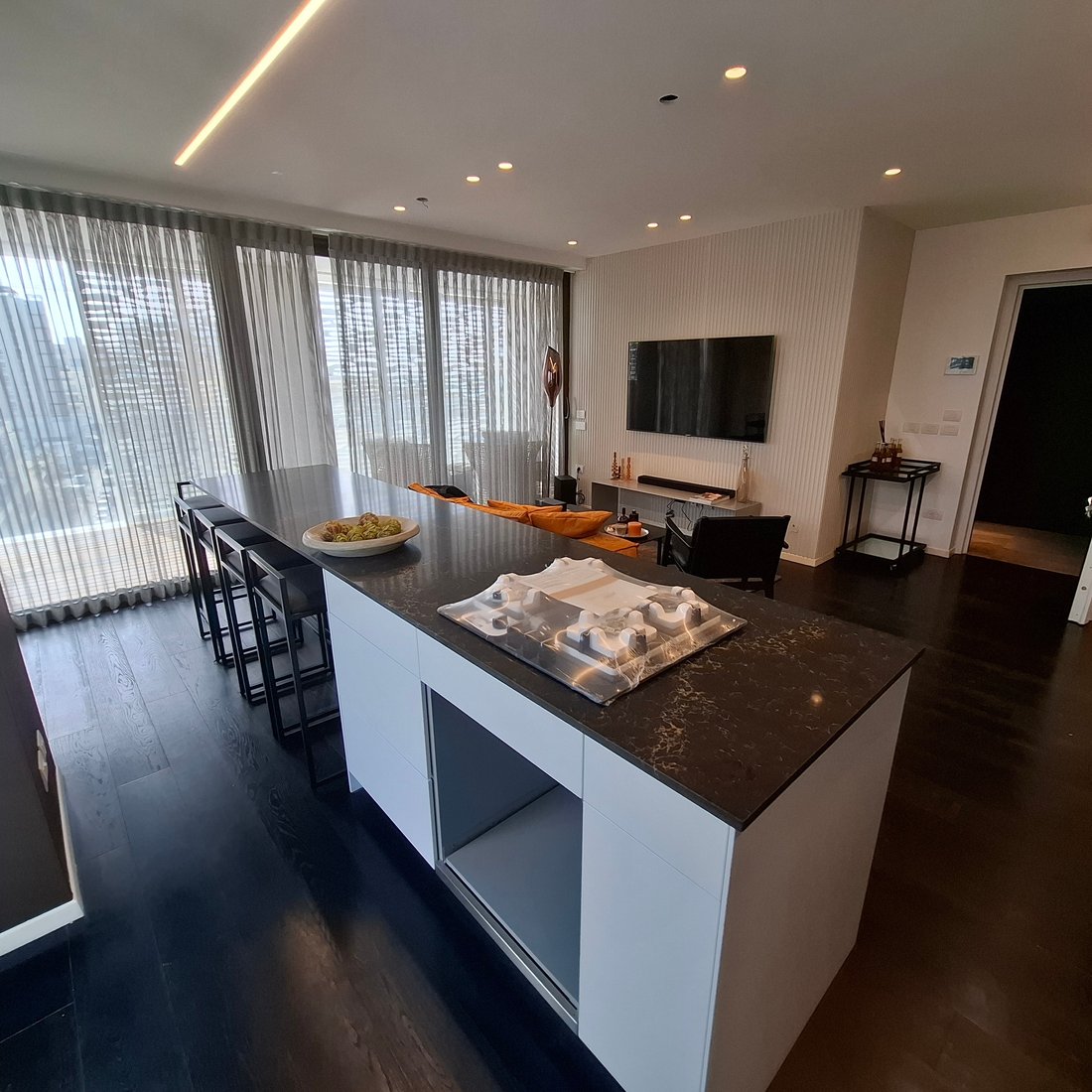 Apartment in Tel Aviv-Yafo, Tel Aviv District, Israel 2 - 17358418