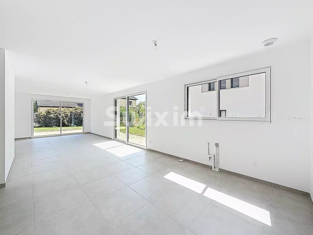 Casa en Ouest, Saint-Genis-Pouilly, Francia 2 - 17136331