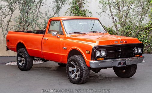 GMC K2500 in Los angeles, ca 1