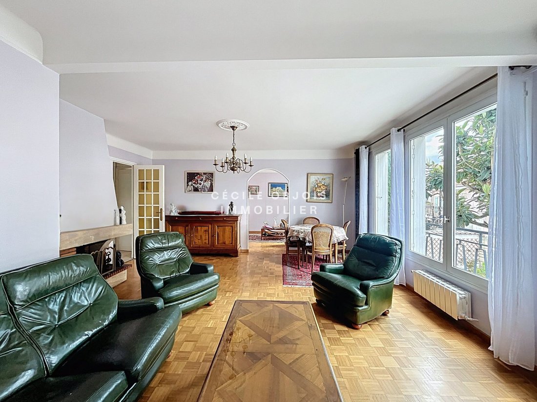 House in Peri, Joinville-le-Pont, France 1 - 17362494