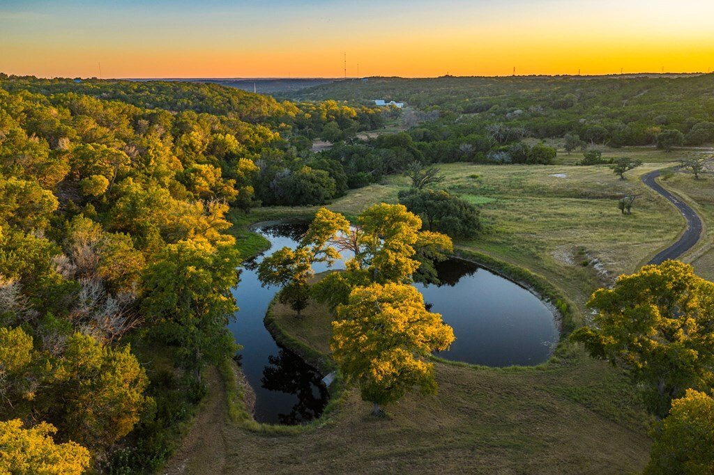 Farm Ranch in Kerrville, Texas, United States 3 - 17367576