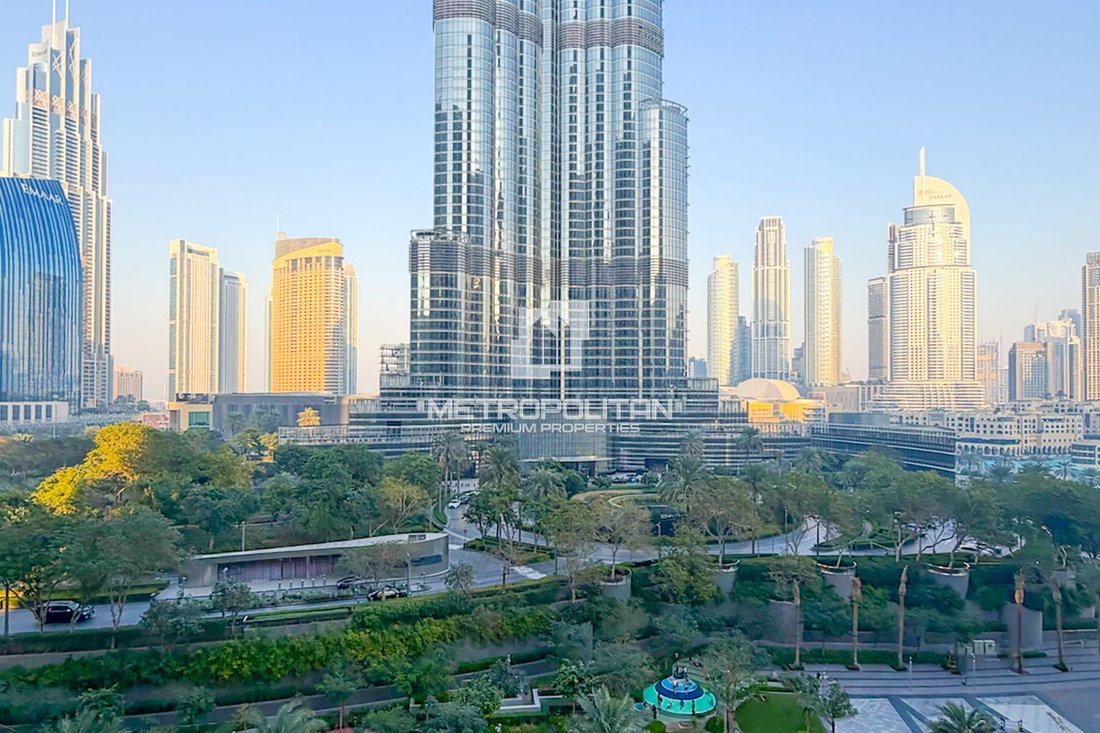 Apartment in Burj Khalifa Lake, Downtown Dubai, Dubai 4 - 17358346