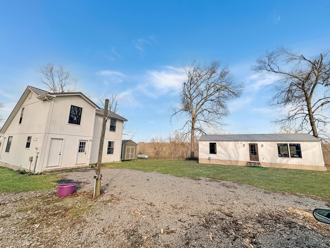 House in Bethpage, Tennessee, United States 2 - 17359821